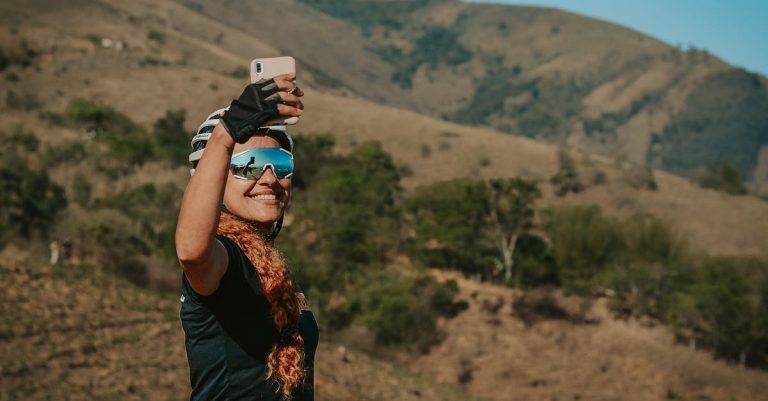 guantes de ciclismo de alta calidad para mejorar tu agarre y comodidad en la carretera o montaña. descubre nuestra amplia gama de guantes que ofrecen protección y rendimiento para ciclistas de todos los niveles.