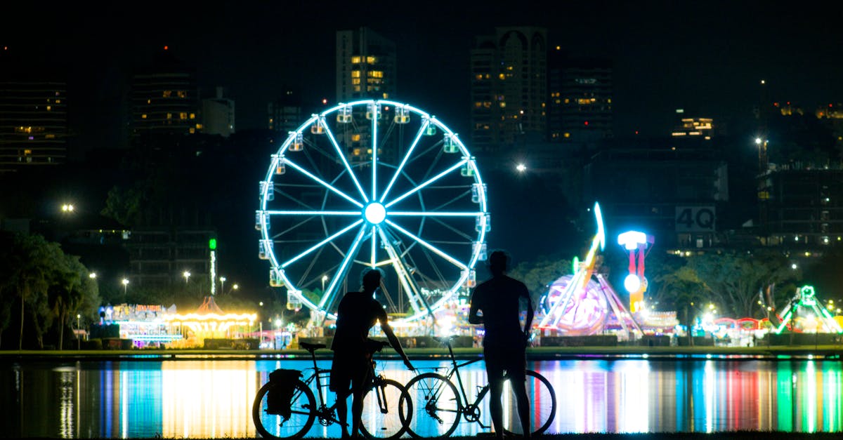 descubre nuestra selección de luces para bicicletas, perfectas para garantizar tu seguridad y visibilidad durante tus paseos nocturnos. innovadoras y de alta calidad, nuestras luces son esenciales para todos los ciclistas.