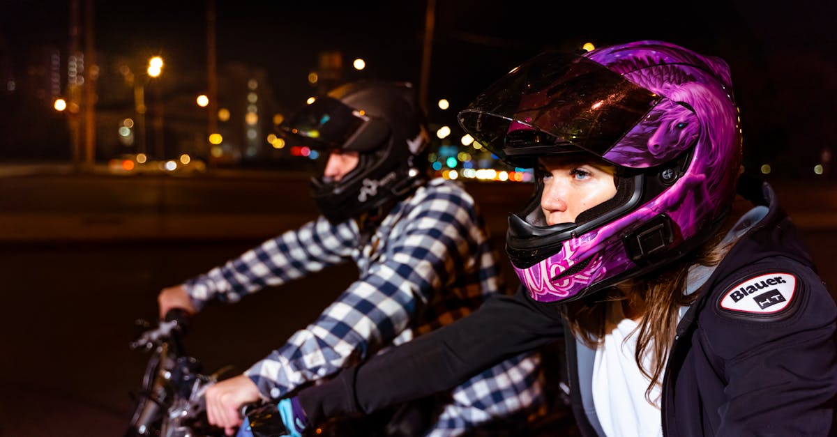 descubre las mejores luces para bicicletas que garantizan tu seguridad en la carretera. conoce las características, tipos y consejos para elegir la luz perfecta para tus paseos nocturnos. ¡brilla en cada ruta!