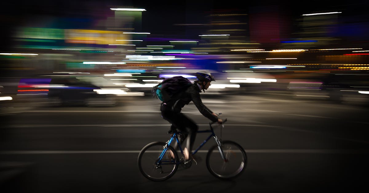 descubre las mejores luces para bicicletas que garantizan tu seguridad en la carretera. con una variedad de diseños y tecnologías, nuestras luces ofrecen visibilidad máxima y estilo en cada paseo. ¡sé visto y disfruta de tus recorridos nocturnos con confianza!