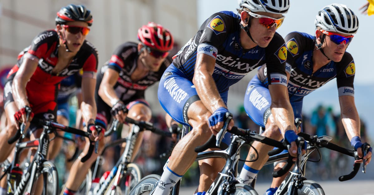 descubre el emocionante mundo del ciclismo: rutas, consejos y técnicas para disfrutar al máximo de cada paseada sobre dos ruedas. únete a la aventura y mejora tu experiencia ciclista.