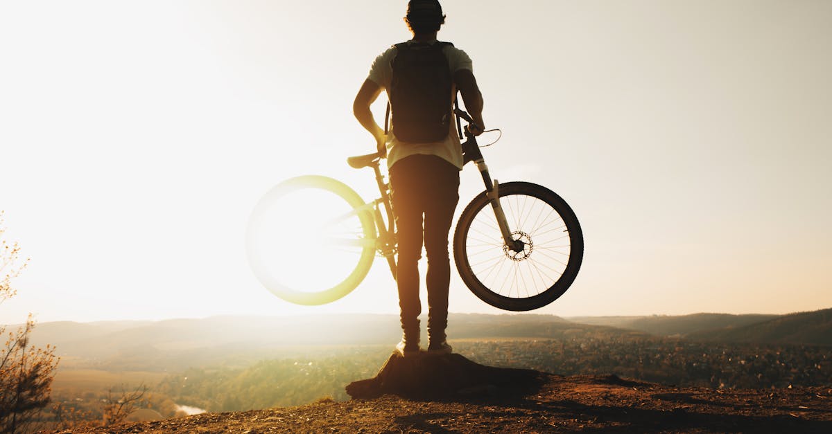 descubre la emocionante experiencia del mountain biking, donde la aventura y la naturaleza se unen en cada ruta. desde senderos desafiantes hasta paisajes impresionantes, prepárate para explorar lo mejor del ciclismo de montaña.